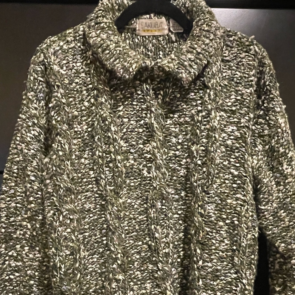 Sakura Sport sweater used